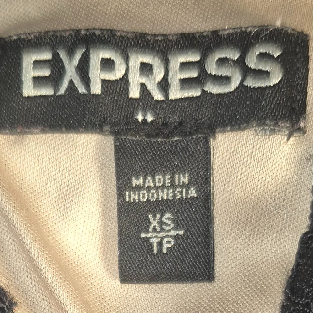 EXPRESS sleeveless Pantsuit, Black with lace and dress pant bottom, size XS tall - Picture 16 of 16